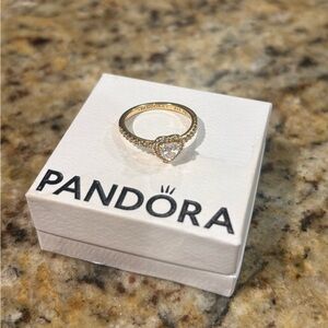 NIB Pandora Gold Ring with Heart Design size 7